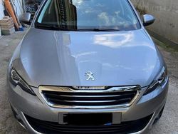 Grigio Usata 2015 Peugeot 308 Due volumi | 10.000 € (Buon prezzo)
