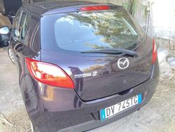 Usata 2009 Mazda 2 Tre volumi | 3900 € (Cara)