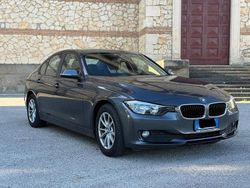 Grigio Usata 2014 BMW 318 Comfort Edition Tre volumi | 7990 € (Super prezzo)