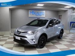 Argento Usata 2018 Toyota RAV4 Hybrid SUV | 19.900 € (Buon prezzo)