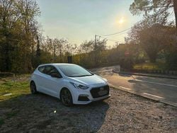 Bianco Usata 2016 Hyundai i30 Tre volumi | 14.000 €