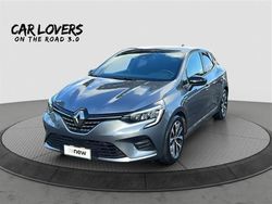 Grigio chiaro Usata 2023 Renault Clio V Intens Due volumi | 15.990 € (Buon prezzo)