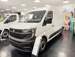 Bianco Nuova 2025 Renault Master Furgone | 25.900 € (Ottimo prezzo)