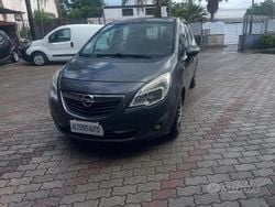 Grigio Usata 2011 Opel Meriva Monovolume | 3299 € (Super prezzo)
