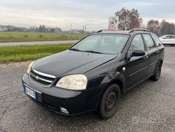 Nero Usata 2009 Chevrolet Nubira SX Station wagon | 990 €
