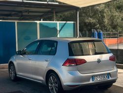 Grigio Usata 2015 VW Golf VII Tre volumi | 9500 € (Buon prezzo)
