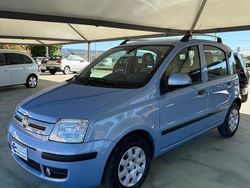 Blu Usata 2011 Fiat Panda Dynamic Tre volumi | 4990 € (Cara)