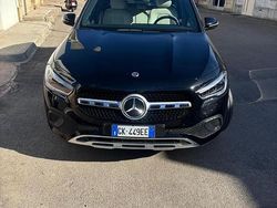 Nero Usata 2022 Mercedes GLA200 SUV | 32.000 €