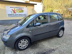 Grigio Usata 2012 Fiat Idea Dynamic Monovolume | 3890 € (Buon prezzo)