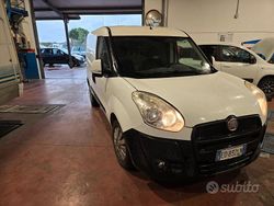 Bianco Usata 2010 Fiat Doblò Emotion Monovolume | 4380 €