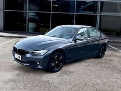 Grigio Usata 2013 BMW 318 Sport Line Tre volumi | 11.950 € (Buon prezzo)