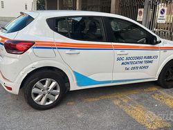 Bianco Usata 2022 Dacia Sandero Due volumi | 9500 €