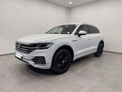Bianco Usata 2020 VW Touareg Style SUV | 42.890 € (Molto cara)