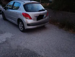 Usata 2011 Peugeot 207 Tre volumi | 3000 € (Ottimo prezzo)