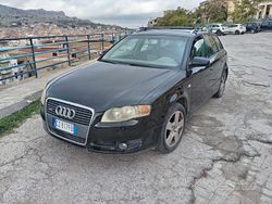 Nero Usata 2005 Audi A4 Tre volumi | 2000 € (Buon prezzo)
