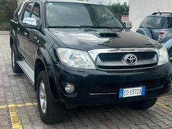 Usata 2010 Toyota HiLux Pick-up | 16.200 € (Buon prezzo)