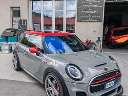 Grigio Usata 2017 Mini John Cooper Works Due volumi | 27.000 € (Cara)