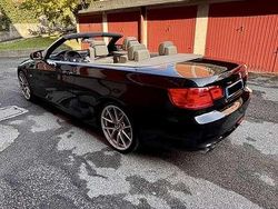 Usata 2010 BMW 325 Cabriolet Cabrio | 23.499 €