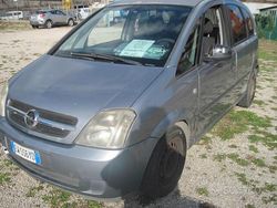 Grigio Usata 2005 Opel Meriva Enjoy Monovolume | 999 € (Ottimo prezzo)