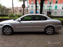 Grigio Usata 2004 Jaguar X-type Tre volumi | 4400 € (Buon prezzo)
