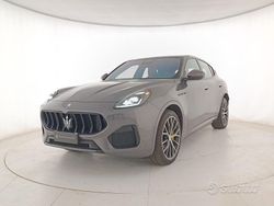 Grigio Usata 2023 Maserati Grecale SUV | 62.800 € (Buon prezzo)