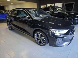 Nero Usata 2024 Audi A3 Ambiente Tre volumi | 33.900 € (Buon prezzo)