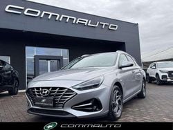 Argento Usata 2023 Hyundai i30 Prime Tre volumi | 15.900 € (Buon prezzo)
