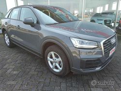 Grigio Usata 2019 Audi Q2 Business SUV | 19.890 € (Buon prezzo)