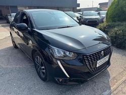 Nero Usata 2023 Peugeot 208 Allure Due volumi | 10.490 € (Super prezzo)