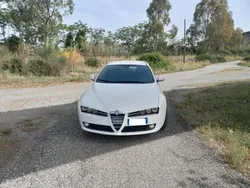 Bianco Usata 2010 Alfa Romeo 159 Distinctive Station wagon | 4400 € (Buon prezzo)