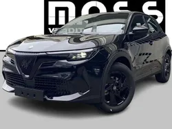 Nero Nuova 2025 Alfa Romeo Junior SUV | 29.700 € (Buon prezzo)