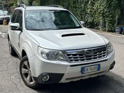 Bianco Usata 2012 Subaru Forester Trend SUV | 4000 € (Buon prezzo)