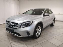 Grigio Usata 2019 Mercedes GLA200 Premium SUV | 23.990 € (Buon prezzo)