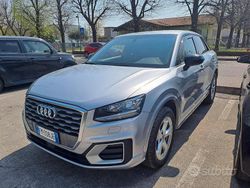 Grigio Usata 2017 Audi Q2 Sport SUV | 19.000 € (Molto cara)