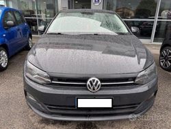 Grigio Usata 2019 VW Polo Highline Tre volumi | 9990 € (Buon prezzo)