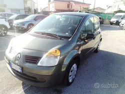 Usata 2005 Renault Modus Monovolume | 2500 € (Buon prezzo)