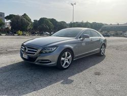 Usata 2011 Mercedes CLS250 Tre volumi | 17.850 €