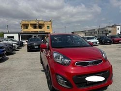 Rosso Usata 2013 Kia Picanto Due volumi | 6500 € (Cara)