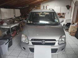 Grigio Usata 2004 Opel Agila Due volumi | 1200 € (Cara)