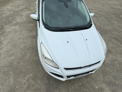 Bianco Usata 2013 Ford Kuga SUV | 9200 € (Buon prezzo)