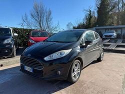 Nero Usata 2013 Ford Fiesta Tre volumi | 4800 € (Ottimo prezzo)