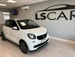 Bianco Usata 2017 Smart ForFour Passion Tre volumi | 11.990 € (Buon prezzo)