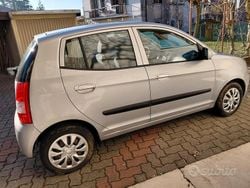 Grigio Usata 2006 Kia Picanto Urban Due volumi | 1950 € (Buon prezzo)