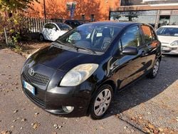 Nero Usata 2007 Toyota Yaris Sol Tre volumi | 1900 € (Buon prezzo)