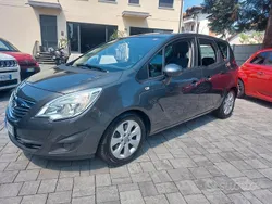 Grigio Usata 2012 Opel Meriva Cosmo Monovolume | 4699 € (Ottimo prezzo)