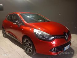 Rosso Usata 2016 Renault Clio IV Tre volumi | 5400 € (Ottimo prezzo)