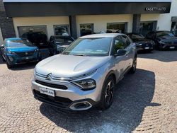 Grigio artense Usata 2022 Citroën C4 PureTech Tre volumi | 16.400 € (Buon prezzo)