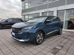Grigio Usata 2023 Peugeot 5008 Allure SUV | 24.400 € (Buon prezzo)