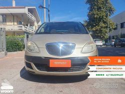 Usata 2005 Lancia Musa Monovolume | 4200 € (Molto cara)
