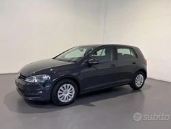 Nero Usata 2016 VW Golf VII Trendline Tre volumi | 11.900 € (Buon prezzo)